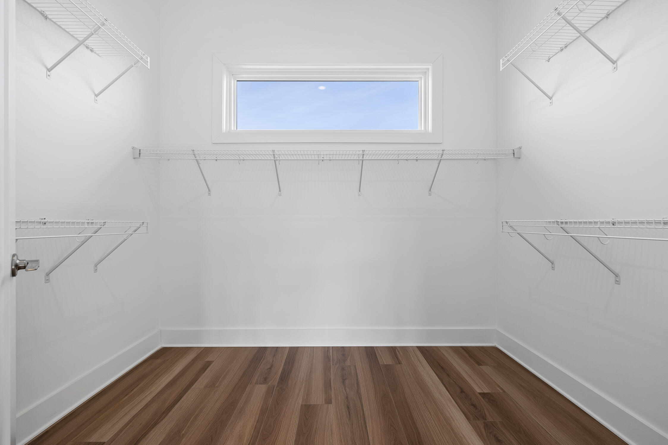 Chattanooga, Tennessee 37408, United States, 2 Bedrooms Bedrooms, ,2 BathroomsBathrooms,Residential,Active,208730