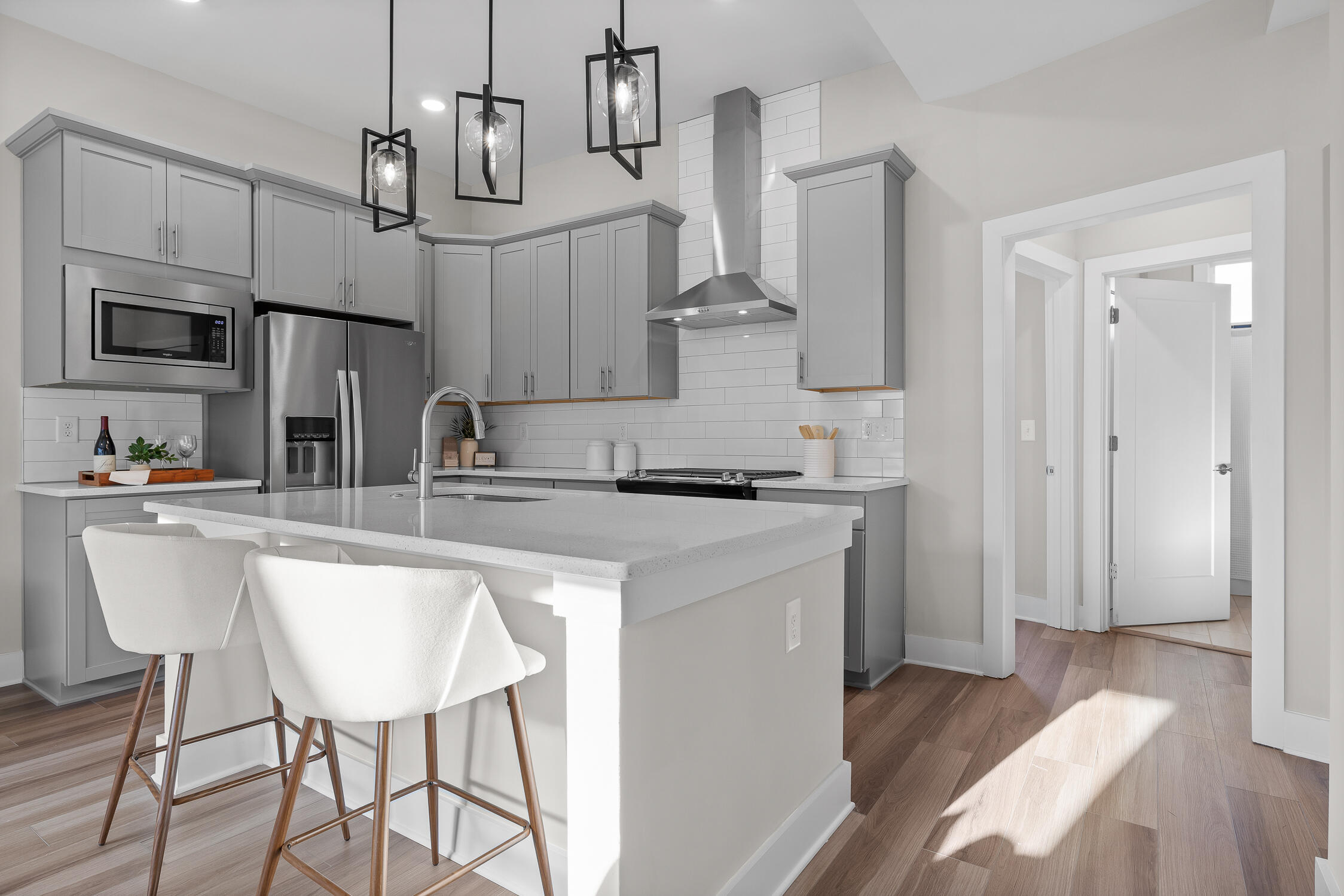 Chattanooga, Tennessee 37408, United States, 2 Bedrooms Bedrooms, ,2 BathroomsBathrooms,Residential,Active,208730