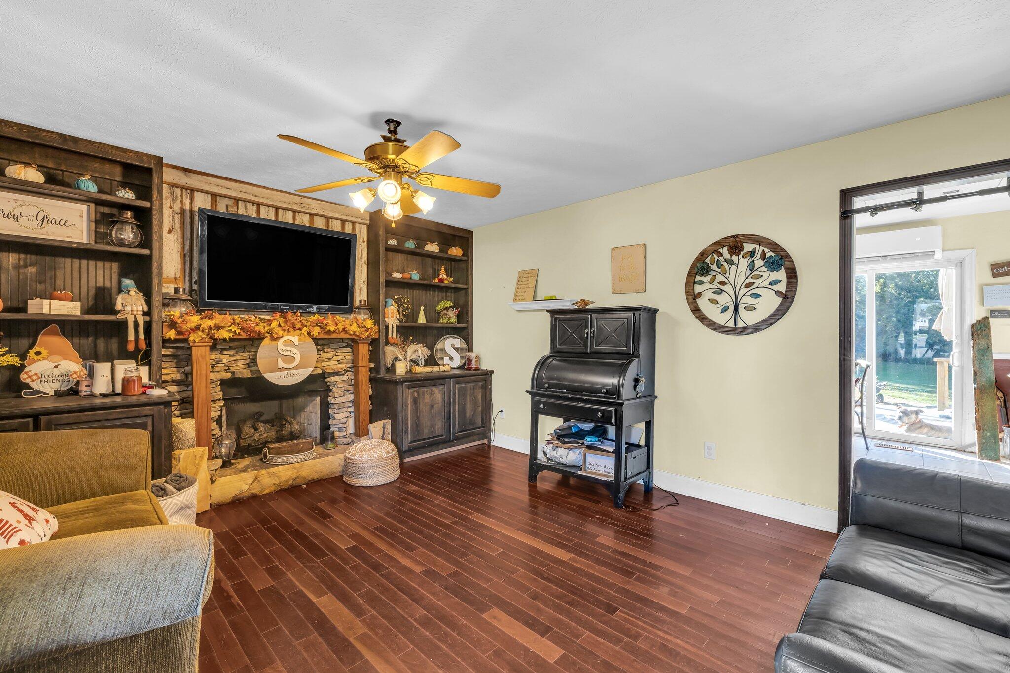 83 Brutis Drive, Rock Spring, Georgia image 4