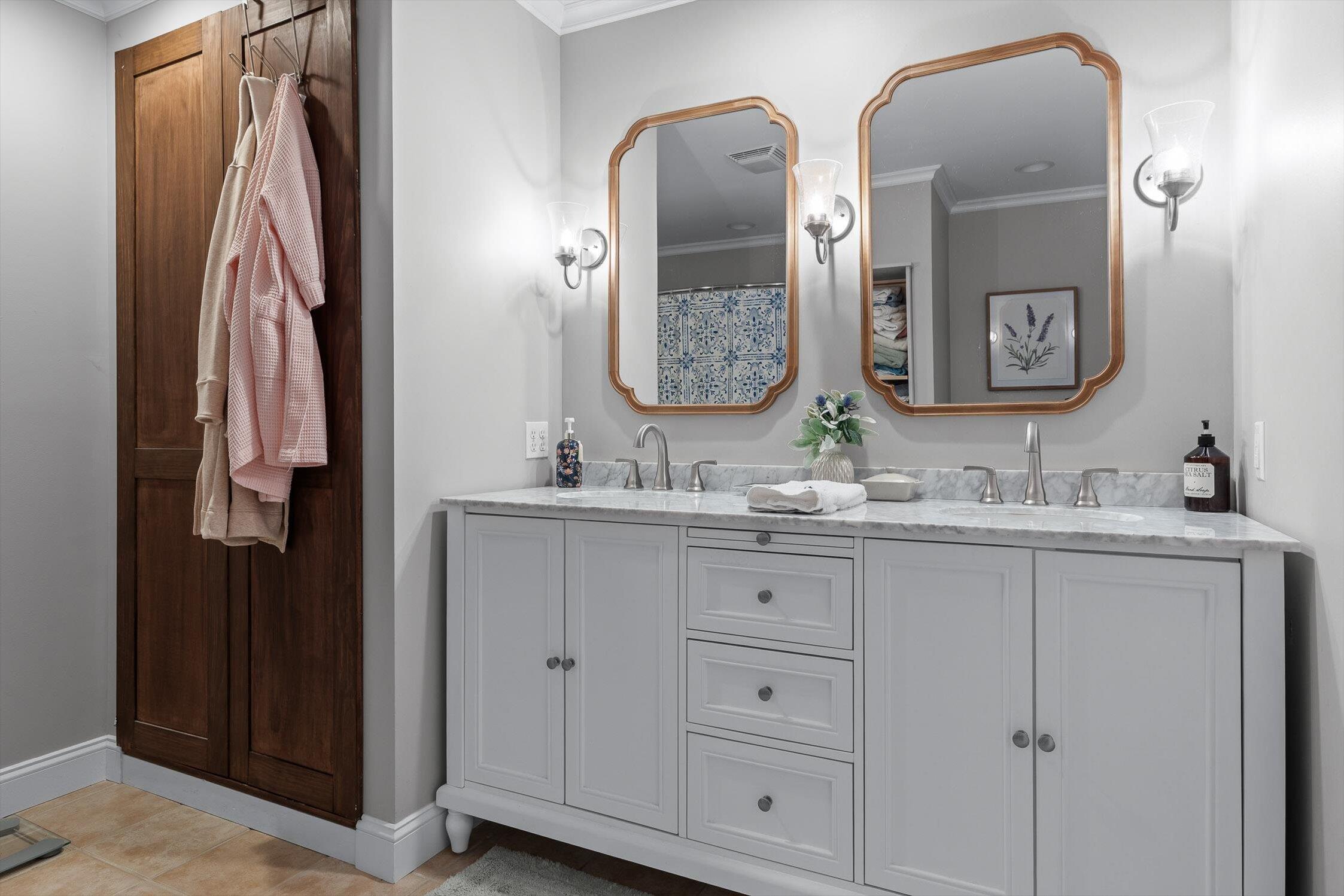 Chattanooga, Tennessee 37415, United States, 4 Bedrooms Bedrooms, ,2 BathroomsBathrooms,Residential,Active,224842