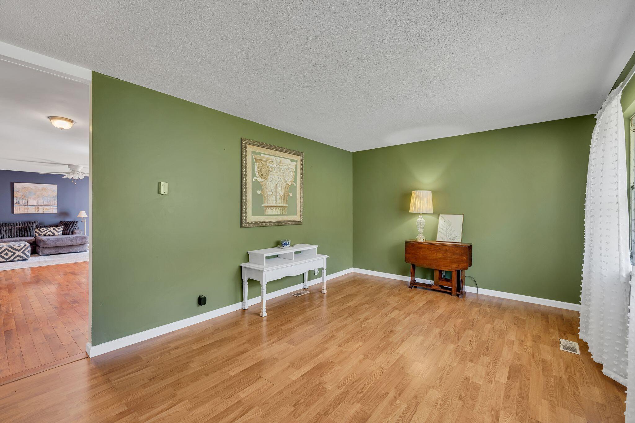 427 Oakwood Terrace, Chickamauga, Georgia image 12