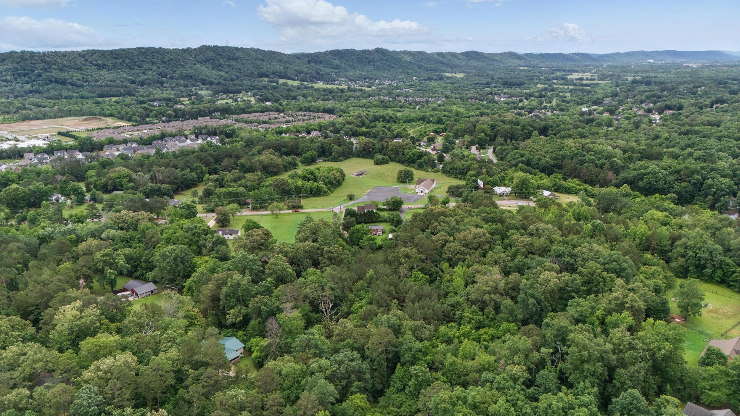 1971 Coyote Trail, Ooltewah, Tennessee image 4
