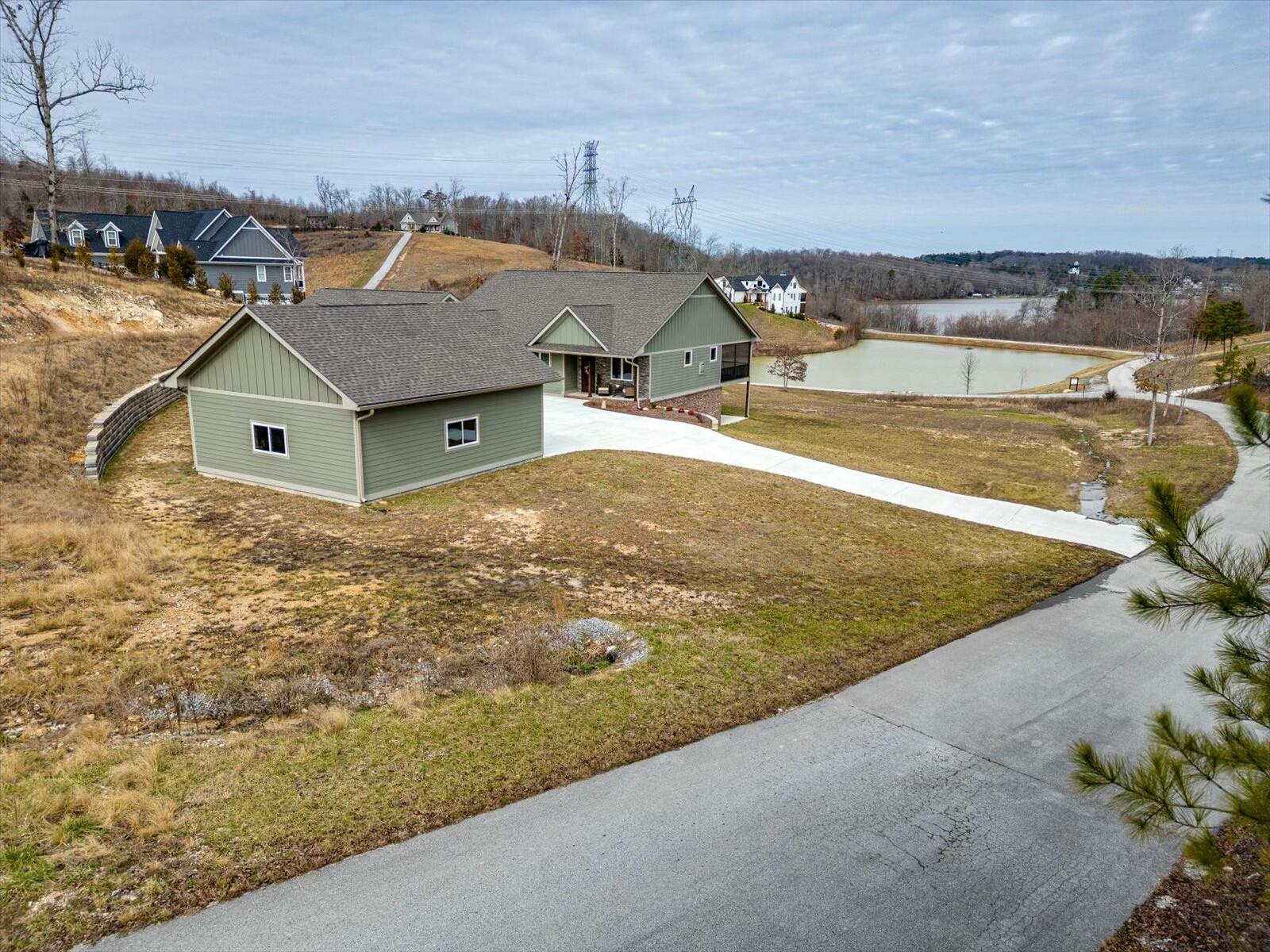 2036 Black Bear Pass, Harrison, Tennessee image 48