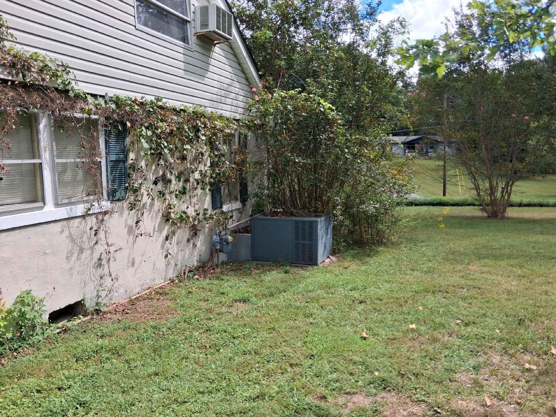 8635 Walnut Road
