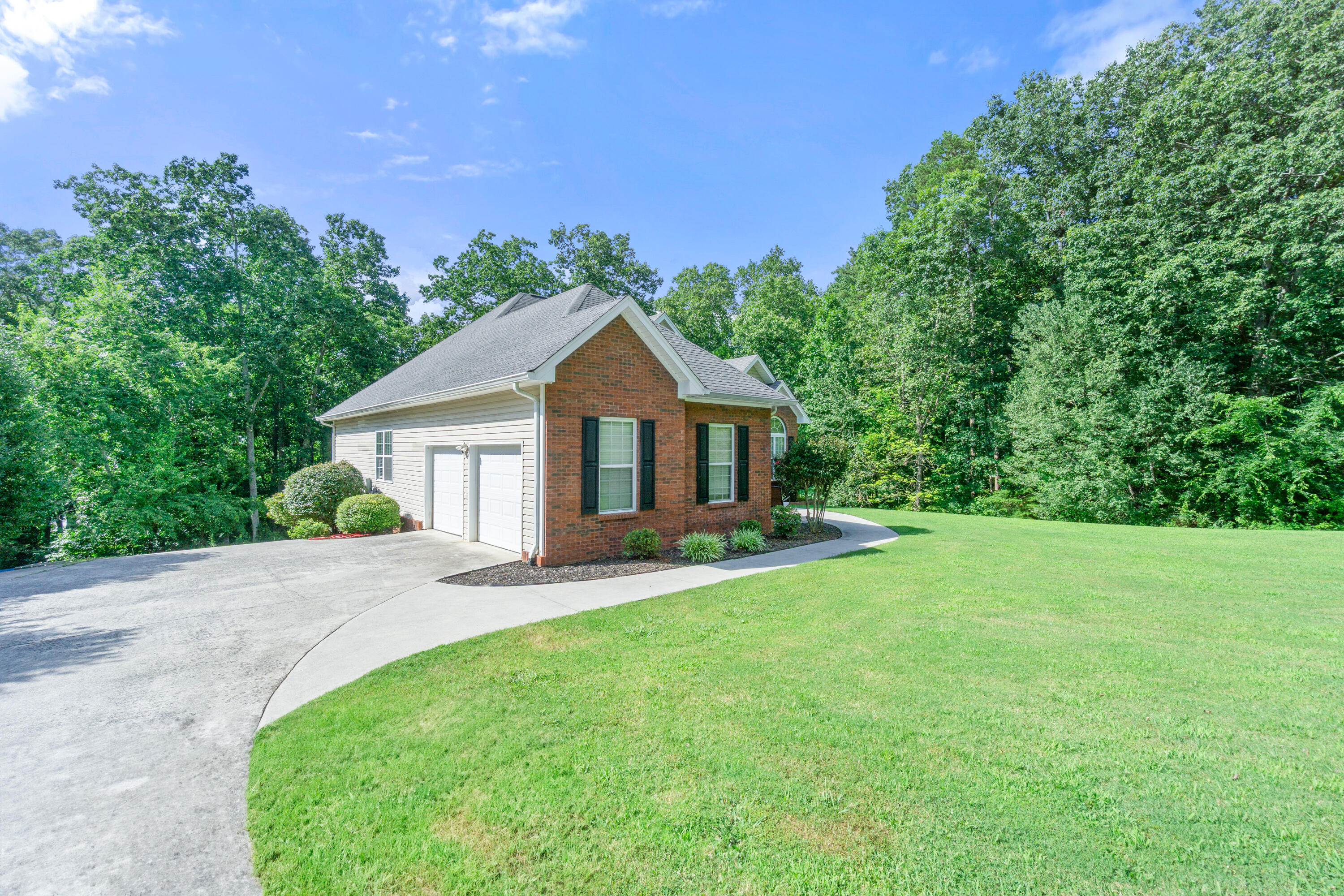 205 N Ridge Drive