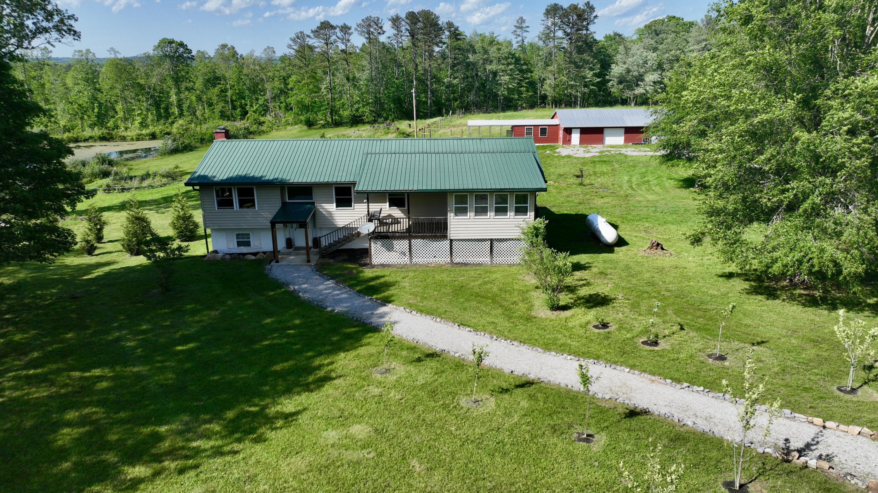 711 Lickpoint Road, Sequatchie, Tennessee image 3