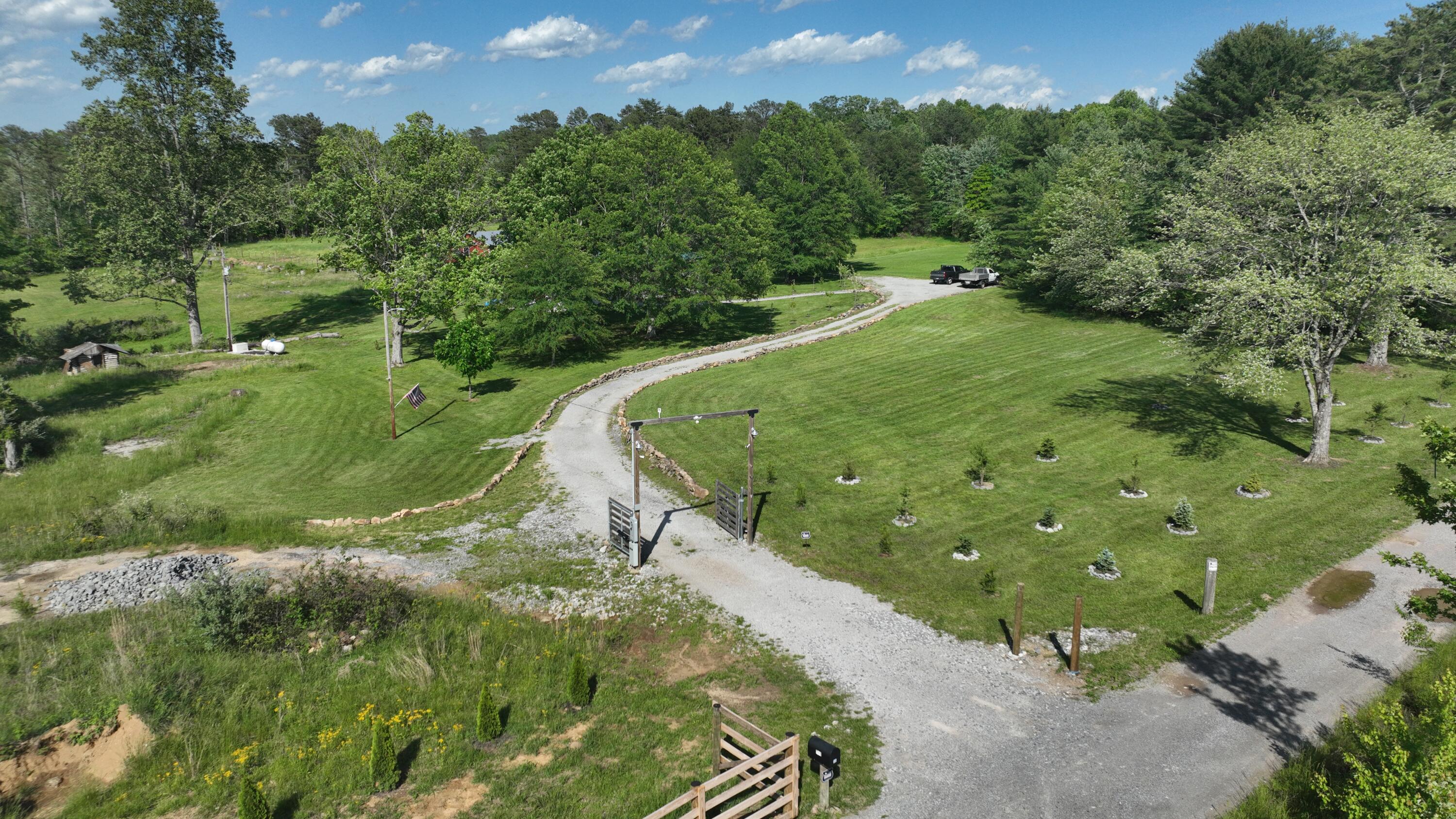 711 Lickpoint Road, Sequatchie, Tennessee image 7