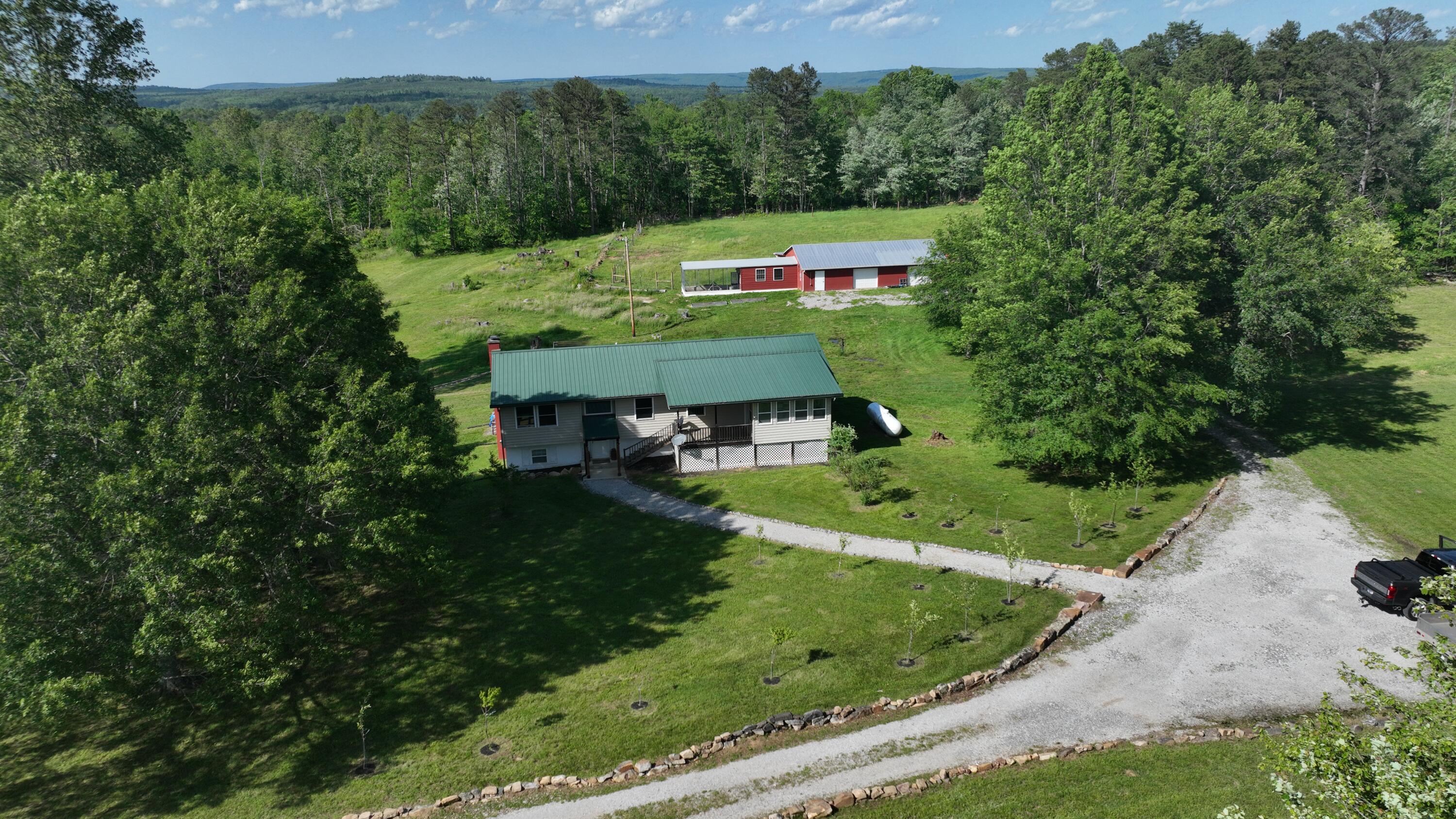 711 Lickpoint Road, Sequatchie, Tennessee image 4