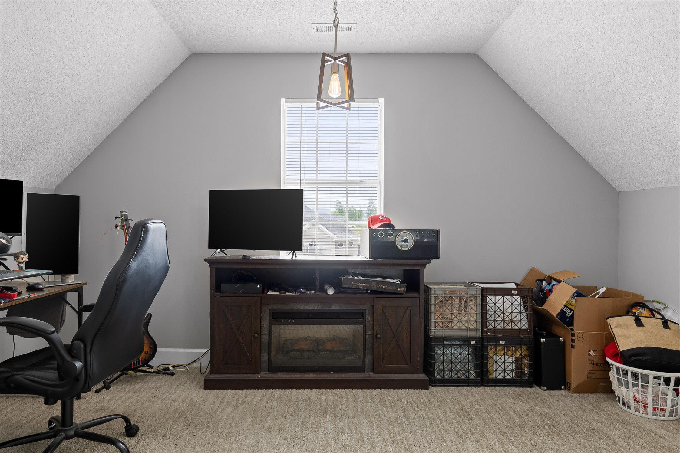 Chattanooga, Tennessee 37421, United States, 3 Bedrooms Bedrooms, ,3 BathroomsBathrooms,Residential,Active,126332