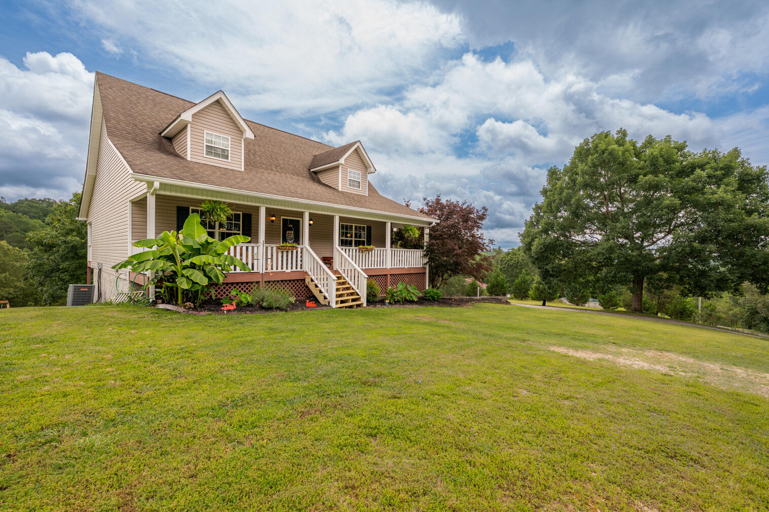 176 Motley Drive