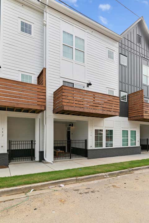 Photo of 178 E 19th Street, Chattanooga, TN 37408 (MLS # 1541212)