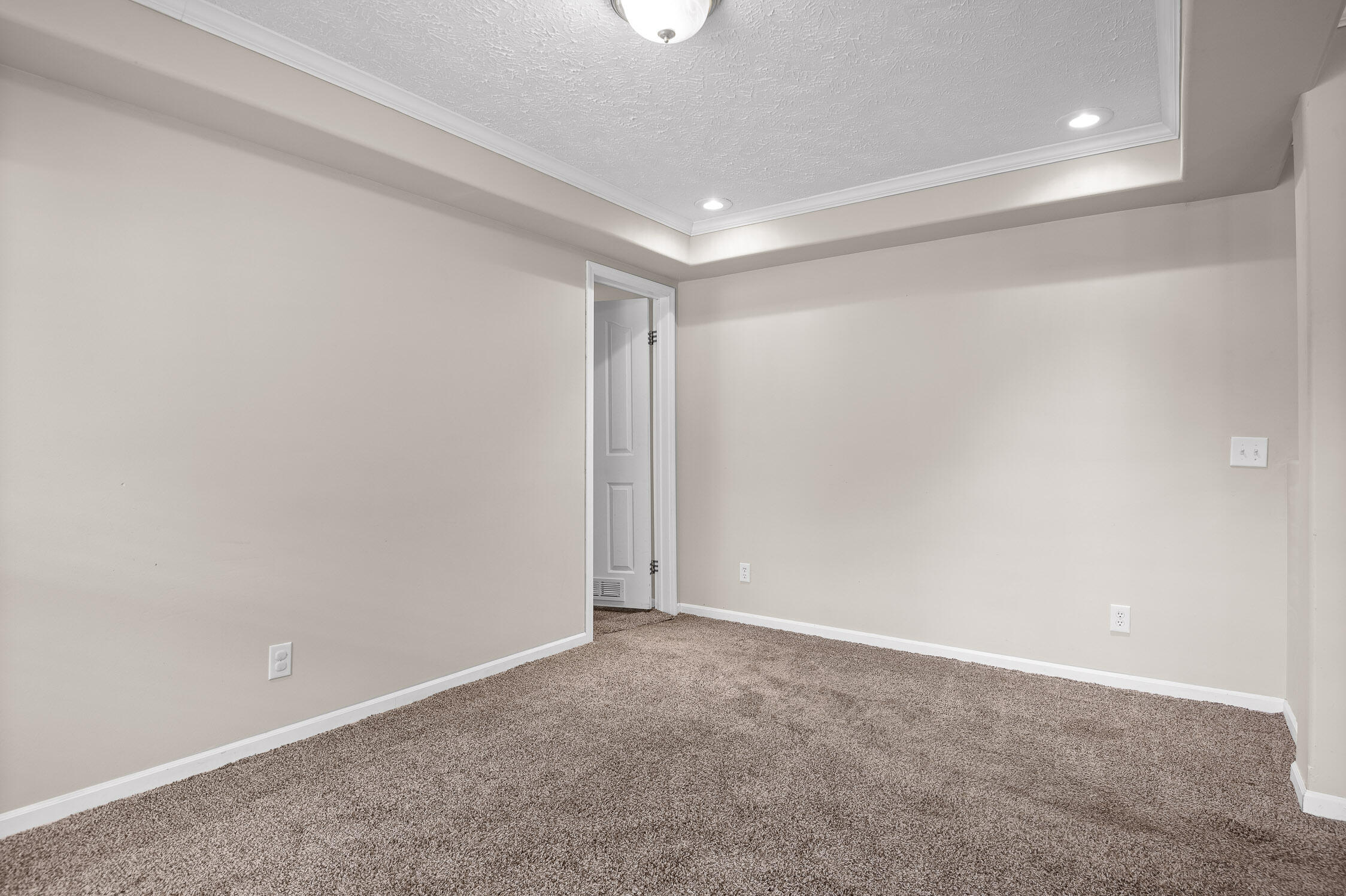 8609 Kevin Lane, Harrison, Tennessee image 28