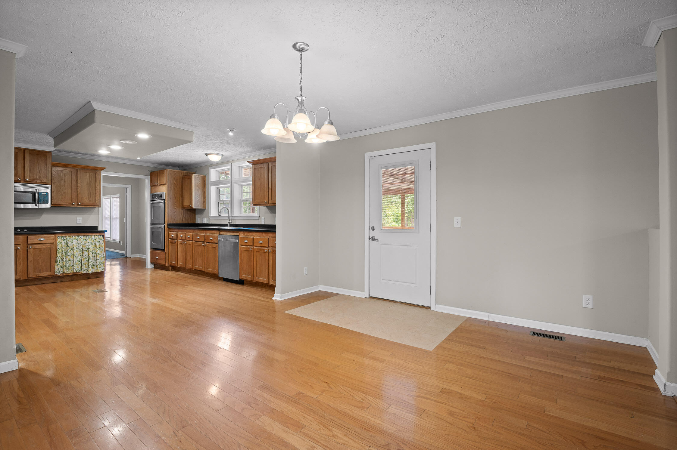 8609 Kevin Lane, Harrison, Tennessee image 33