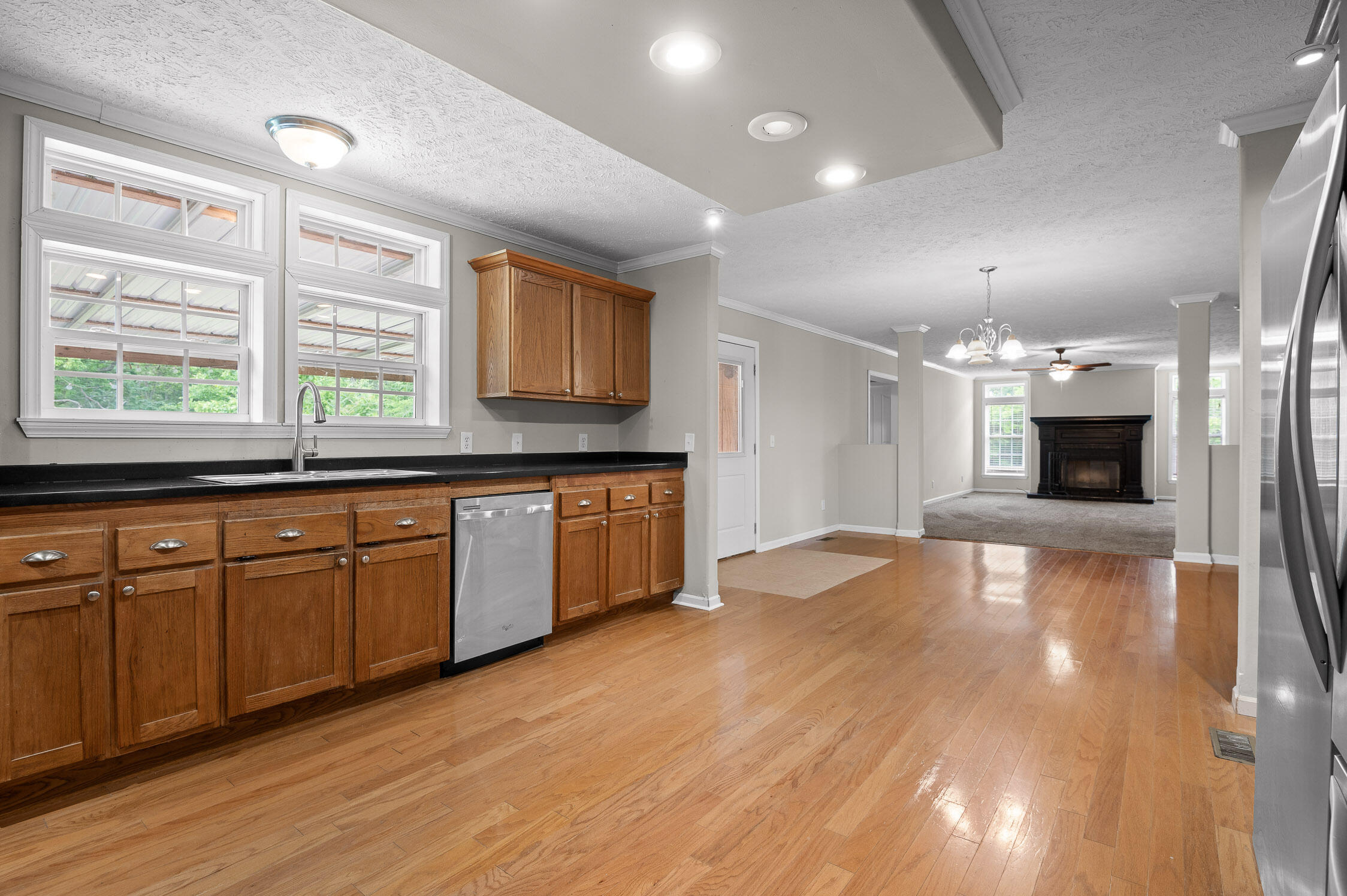 8609 Kevin Lane, Harrison, Tennessee image 11