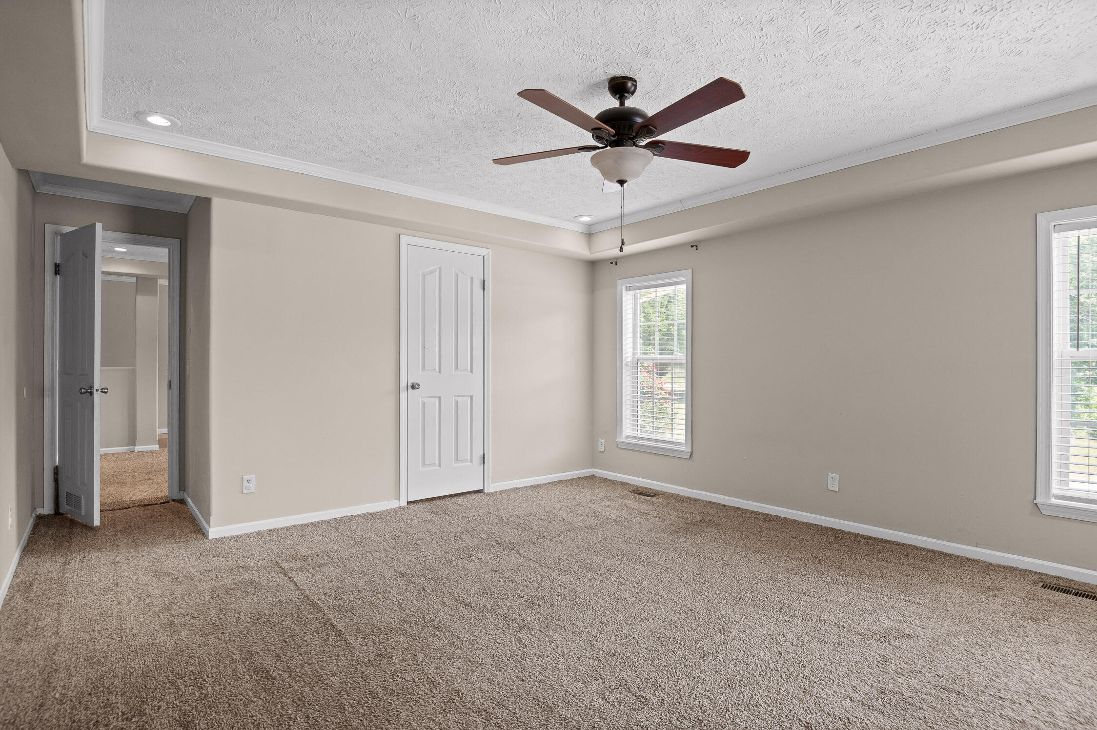 8609 Kevin Lane, Harrison, Tennessee image 17