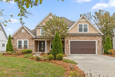 Photo of 2238 Peterson Drive, Chattanooga, TN 37421 (MLS # 1523198)