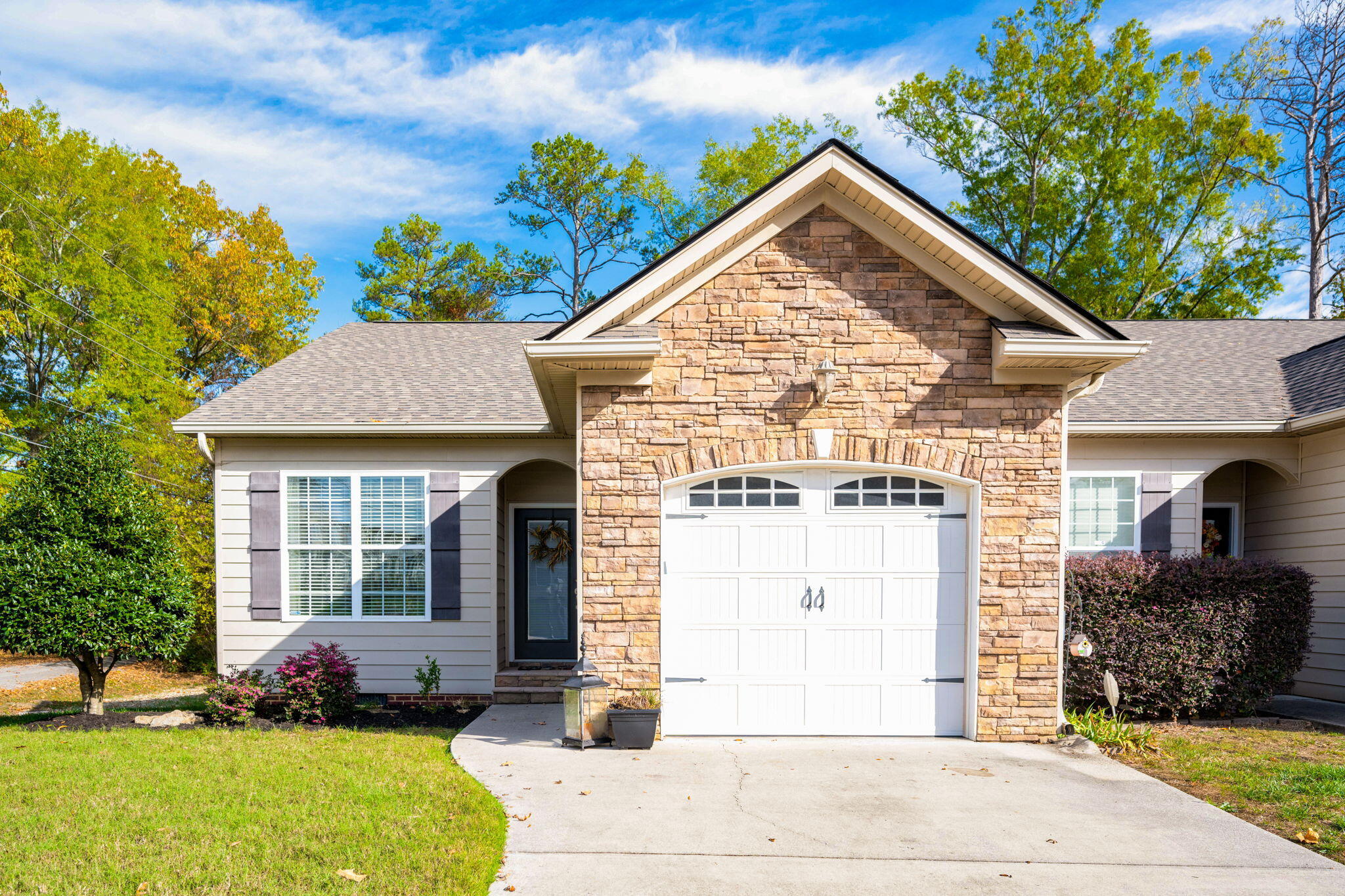 7507 Magnolia Leaf Lane, Chattanooga, Tennessee image 1