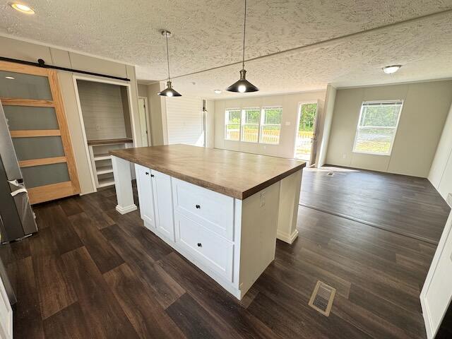 724 Old Cemetery Road, Madisonville, Tennessee image 3