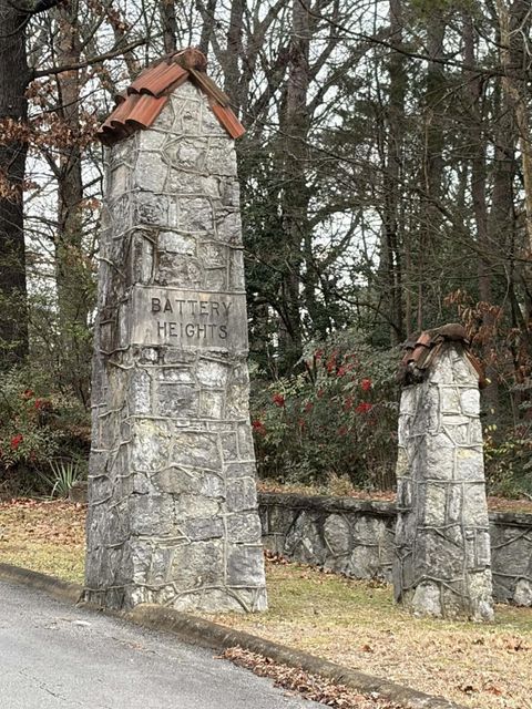 Photo of 2700 Fairview Drive, Chattanooga, TN 37406 (MLS # 1527156)