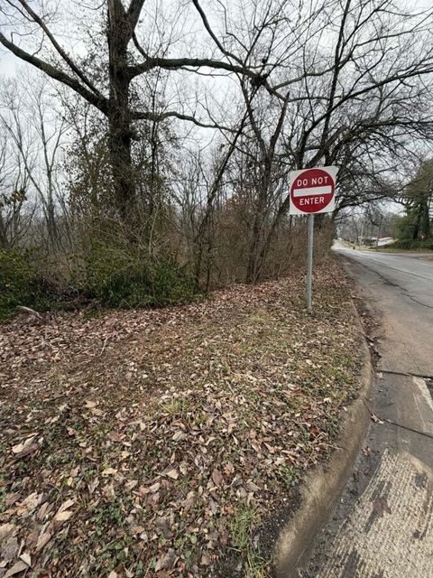 Tiny photo for 2700 Fairview Drive, Chattanooga, TN 37406 (MLS # 1527156)