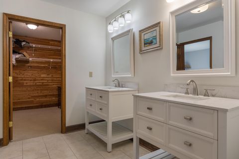 Tiny photo for 1212 Rocky Dell Lane, Signal Mountain, TN 37377 (MLS # 1528064)