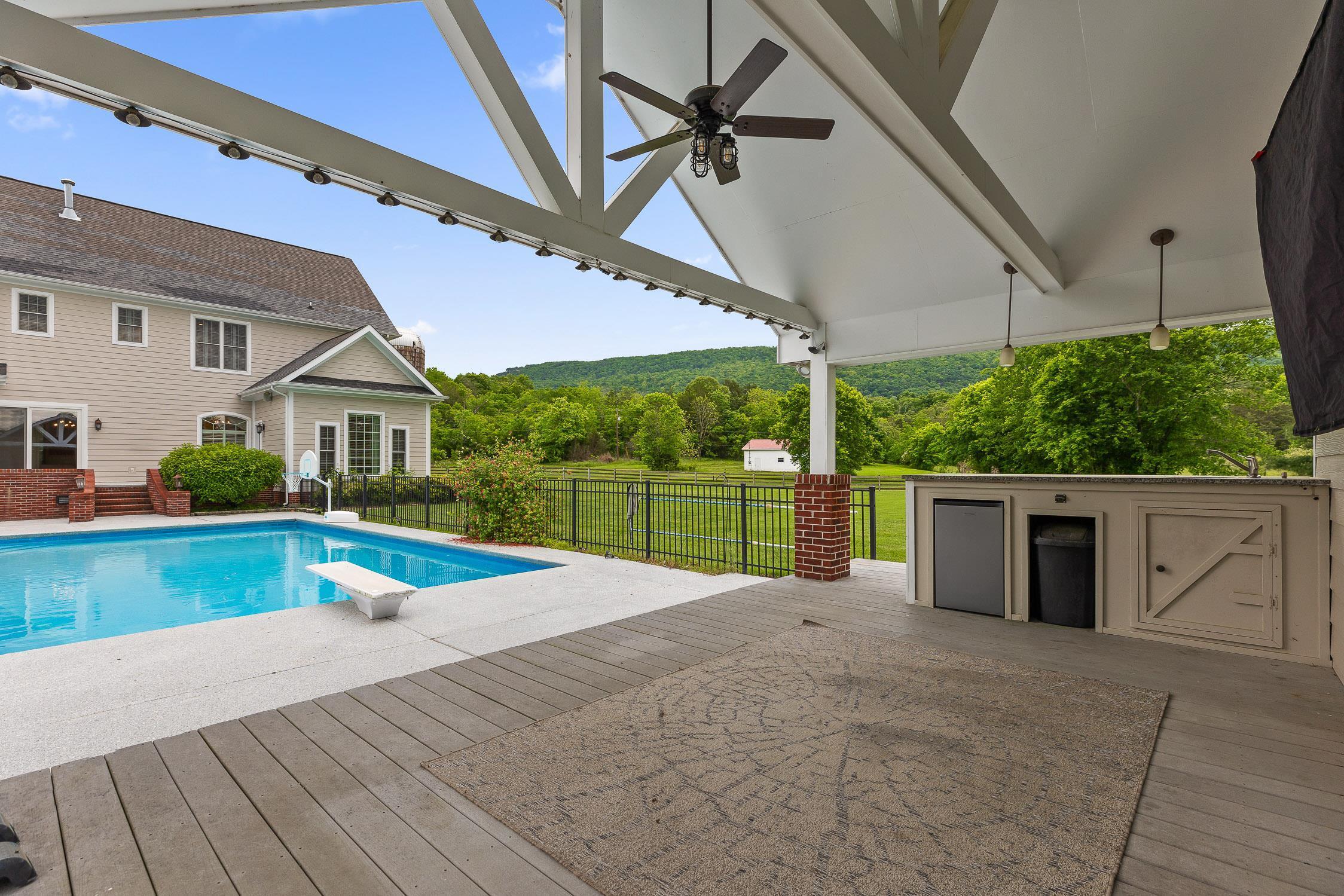 7970 E Valley Road, Dunlap, Tennessee image 4