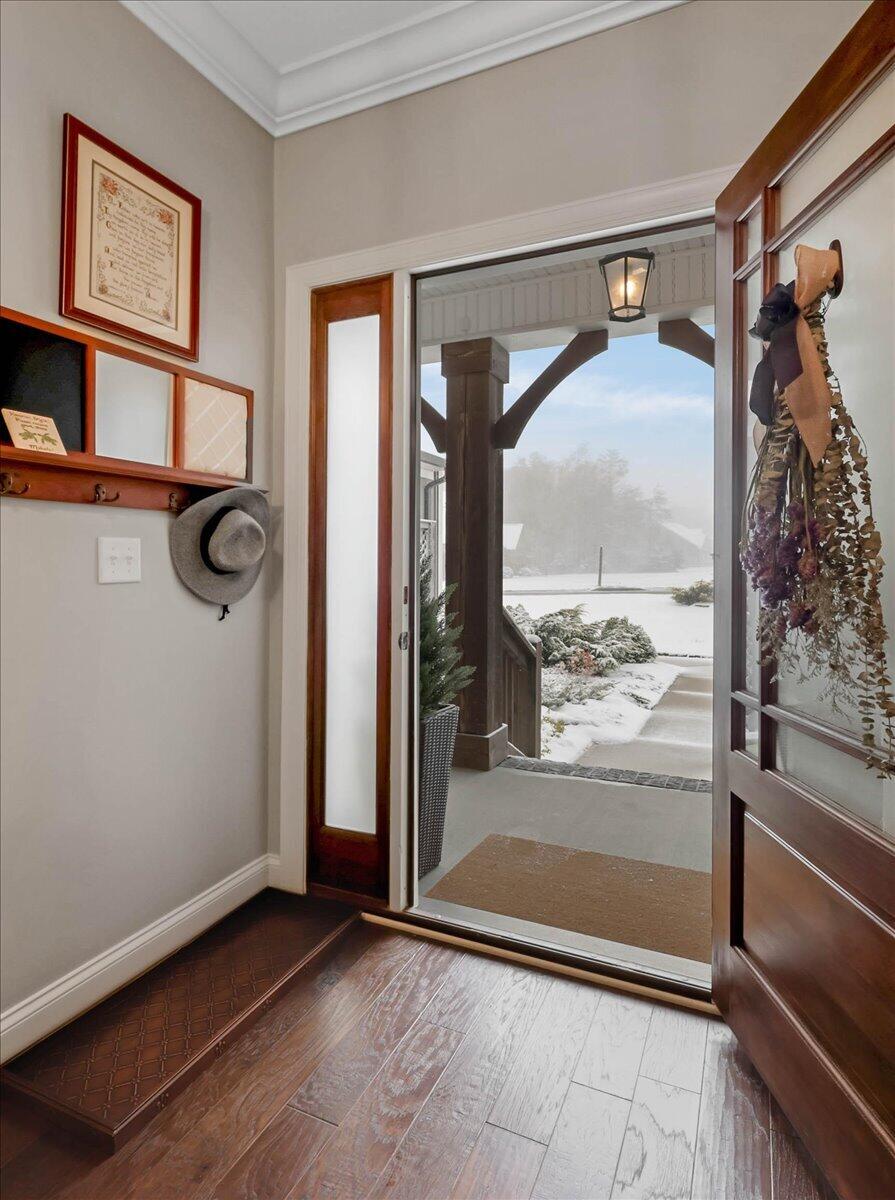 7378 Chimney Rock Trail