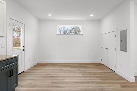 Tiny photo for 919 2nd Street NE, Cleveland, TN 37311 (MLS # 1527973)