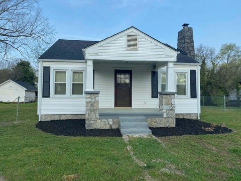 Homes For Sale - 206 Cross Street<br/> Rossville, GA 30741