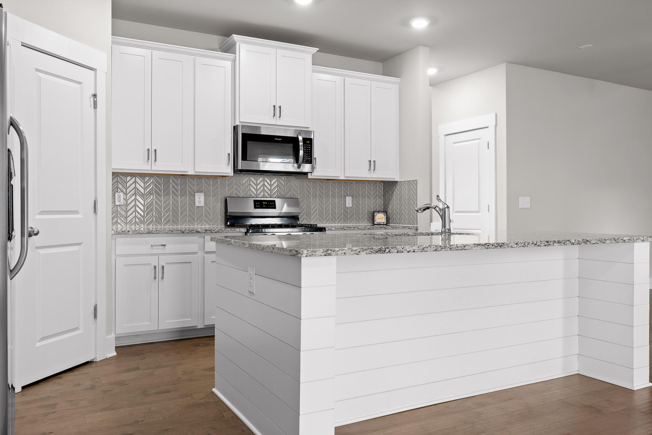 Ooltewah, Tennessee 37363, United States, 4 Bedrooms Bedrooms, ,3 BathroomsBathrooms,Residential,Active,2590