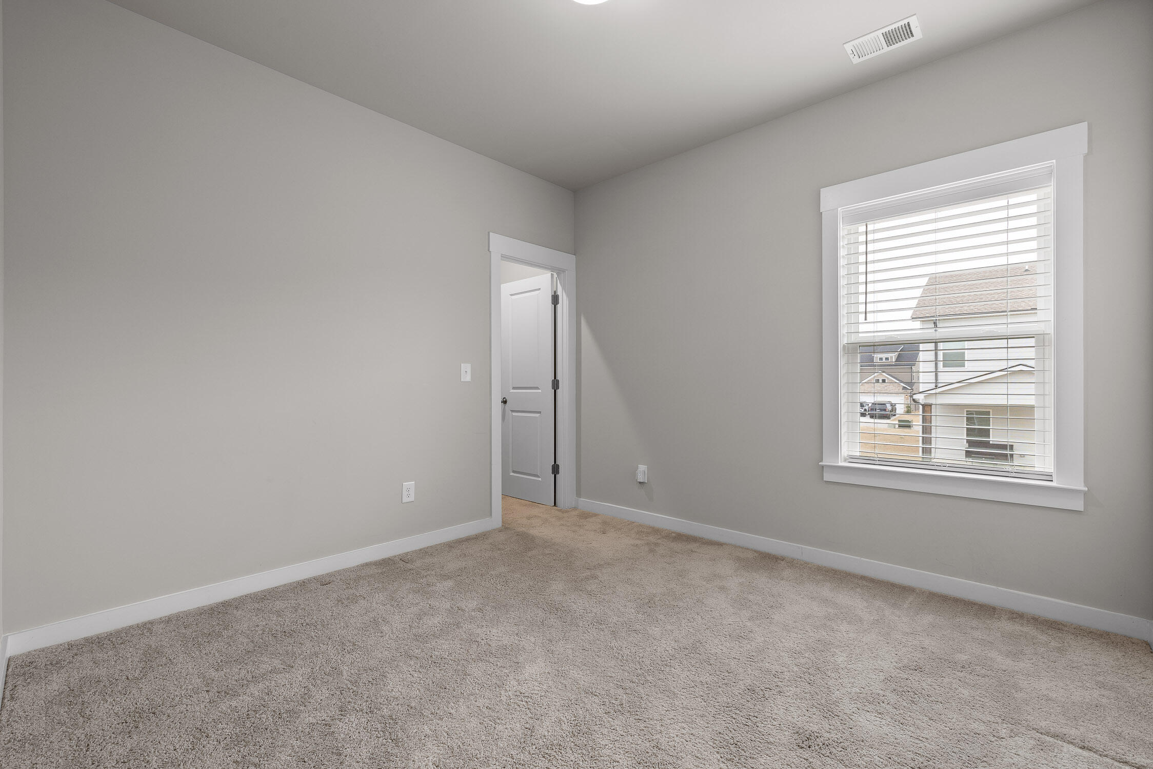 Ooltewah, Tennessee 37363, United States, 4 Bedrooms Bedrooms, ,3 BathroomsBathrooms,Residential,Active,2590