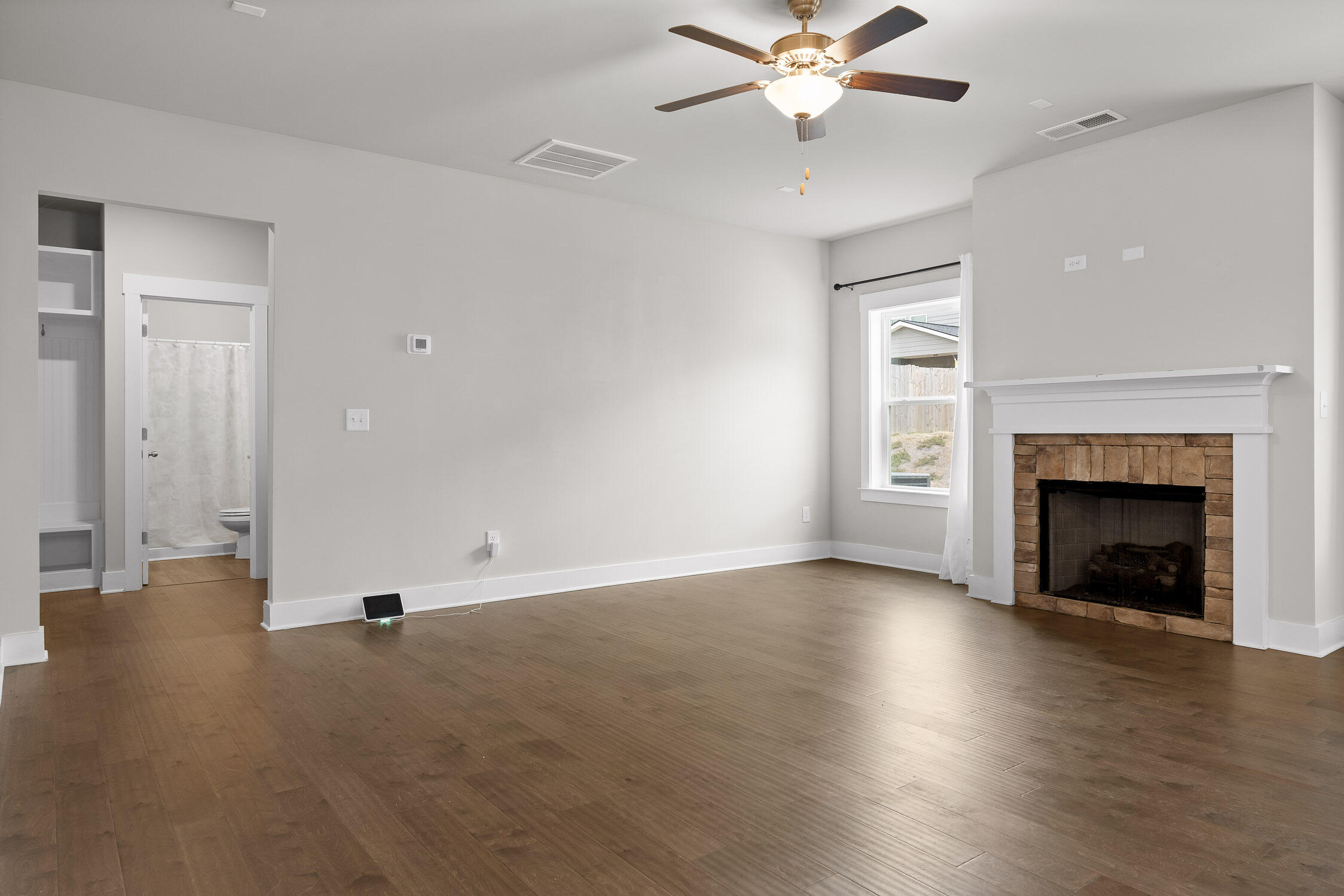 Ooltewah, Tennessee 37363, United States, 4 Bedrooms Bedrooms, ,3 BathroomsBathrooms,Residential,Active,2590