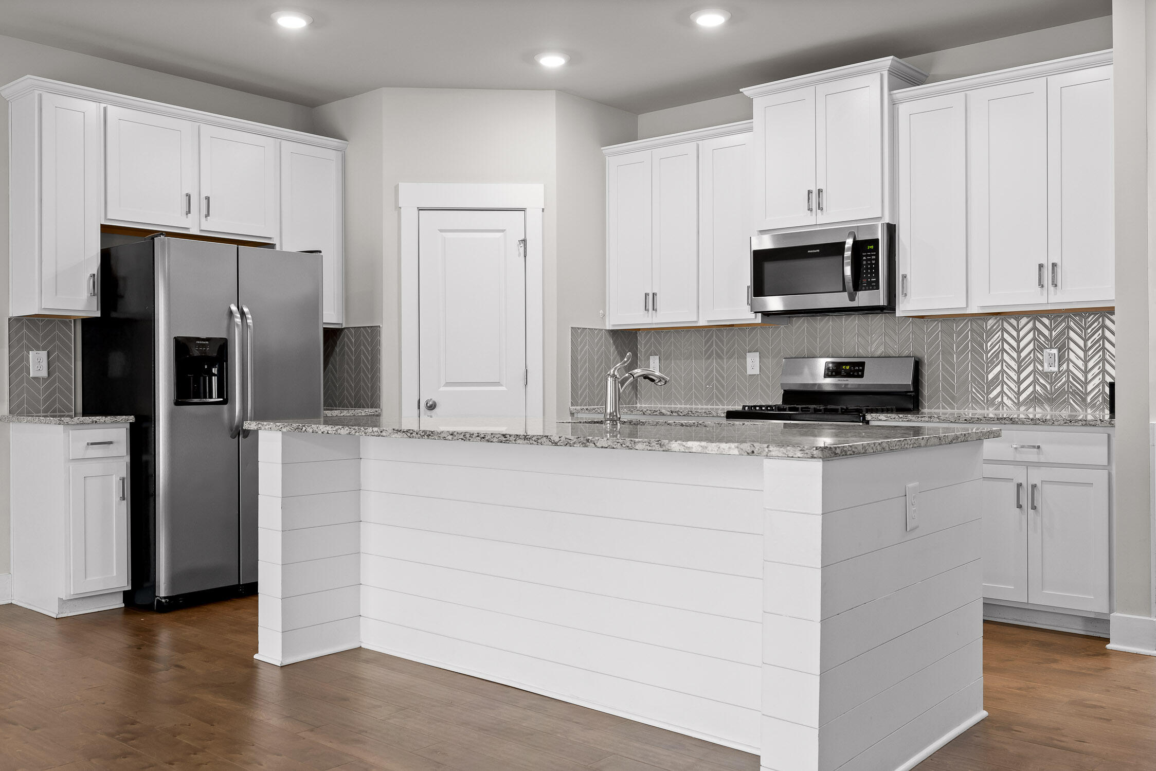 Ooltewah, Tennessee 37363, United States, 4 Bedrooms Bedrooms, ,3 BathroomsBathrooms,Residential,Active,2590