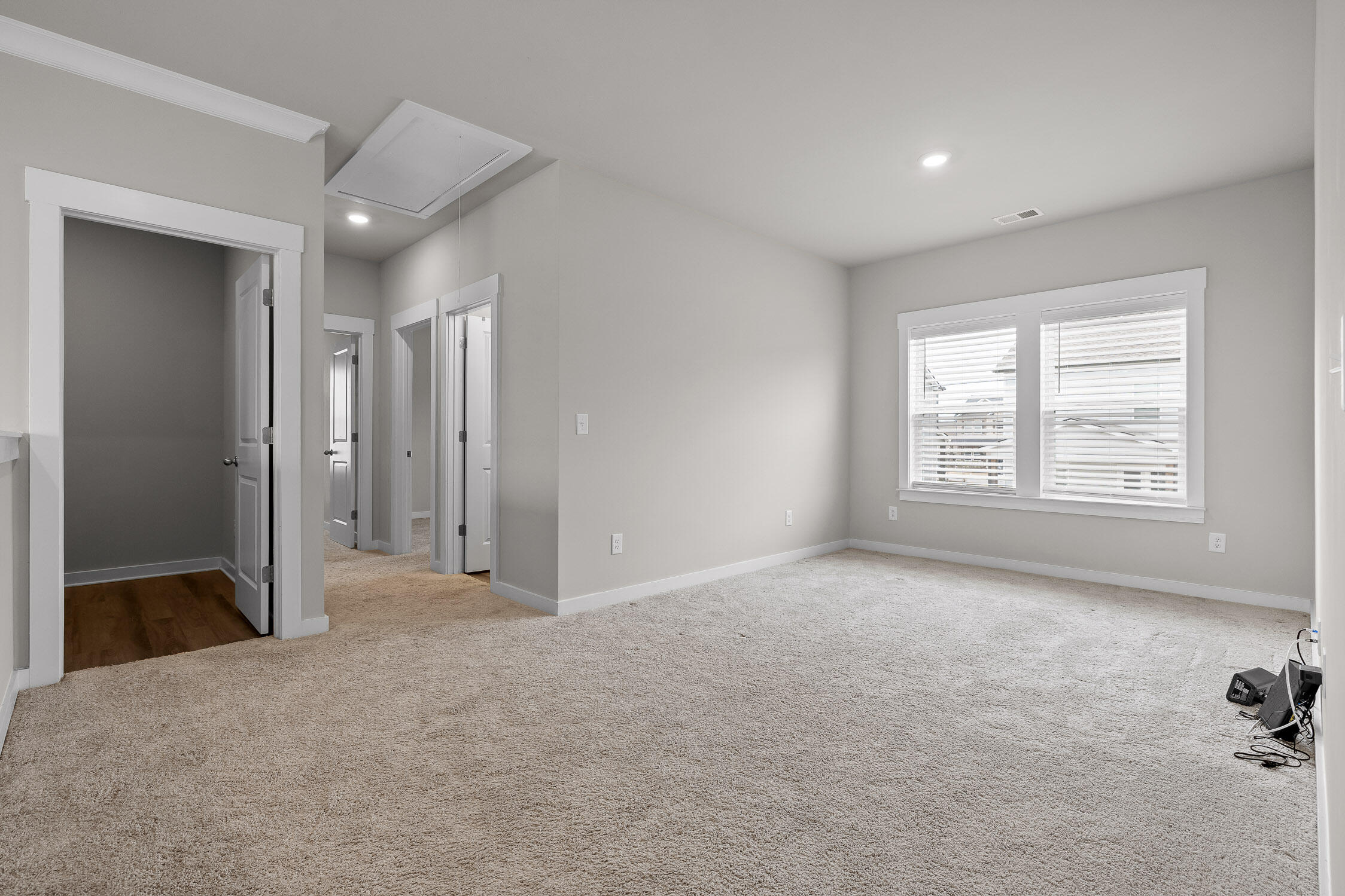 Ooltewah, Tennessee 37363, United States, 4 Bedrooms Bedrooms, ,3 BathroomsBathrooms,Residential,Active,2590