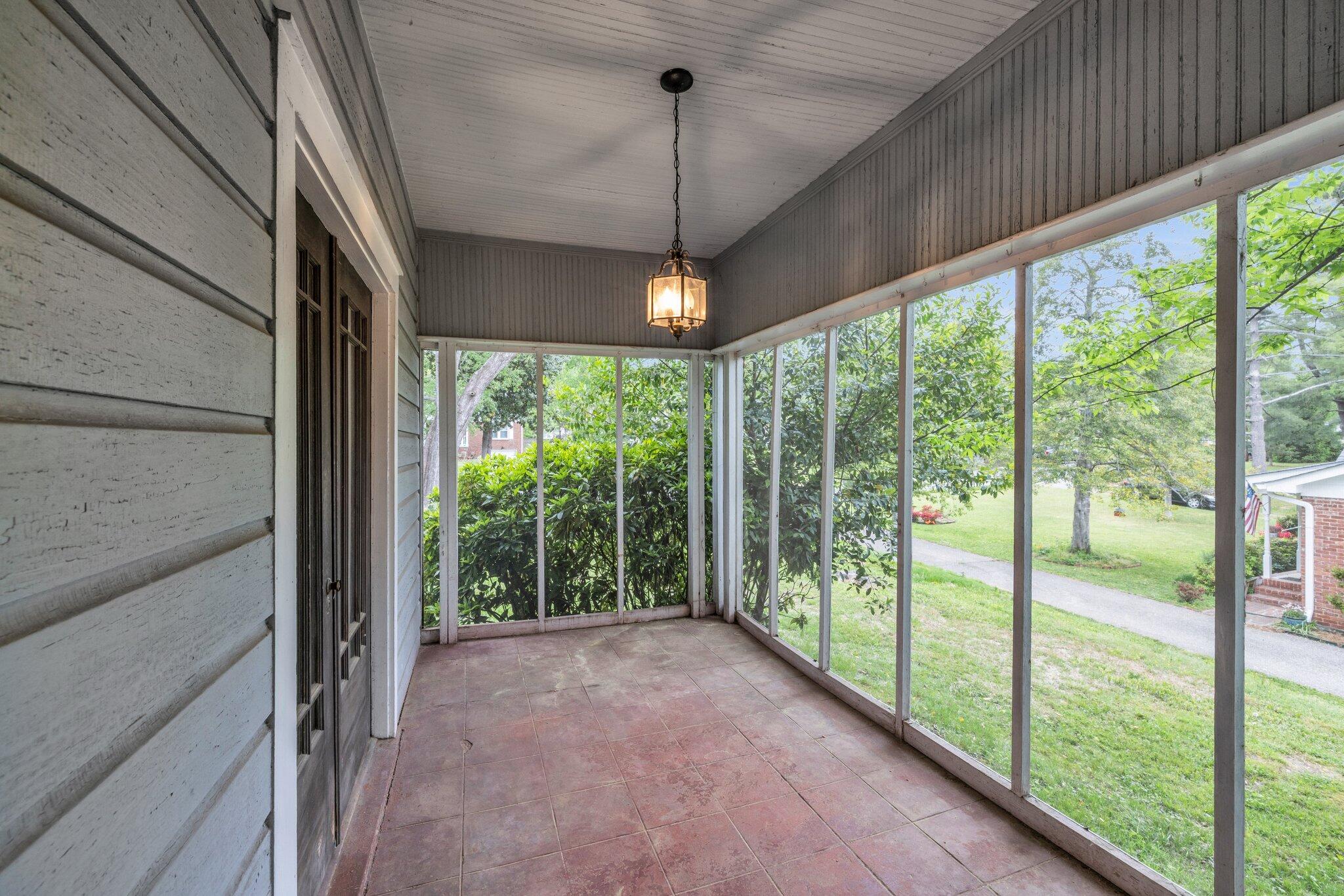 214 Thornton Avenue, Chattanooga, Tennessee image 6