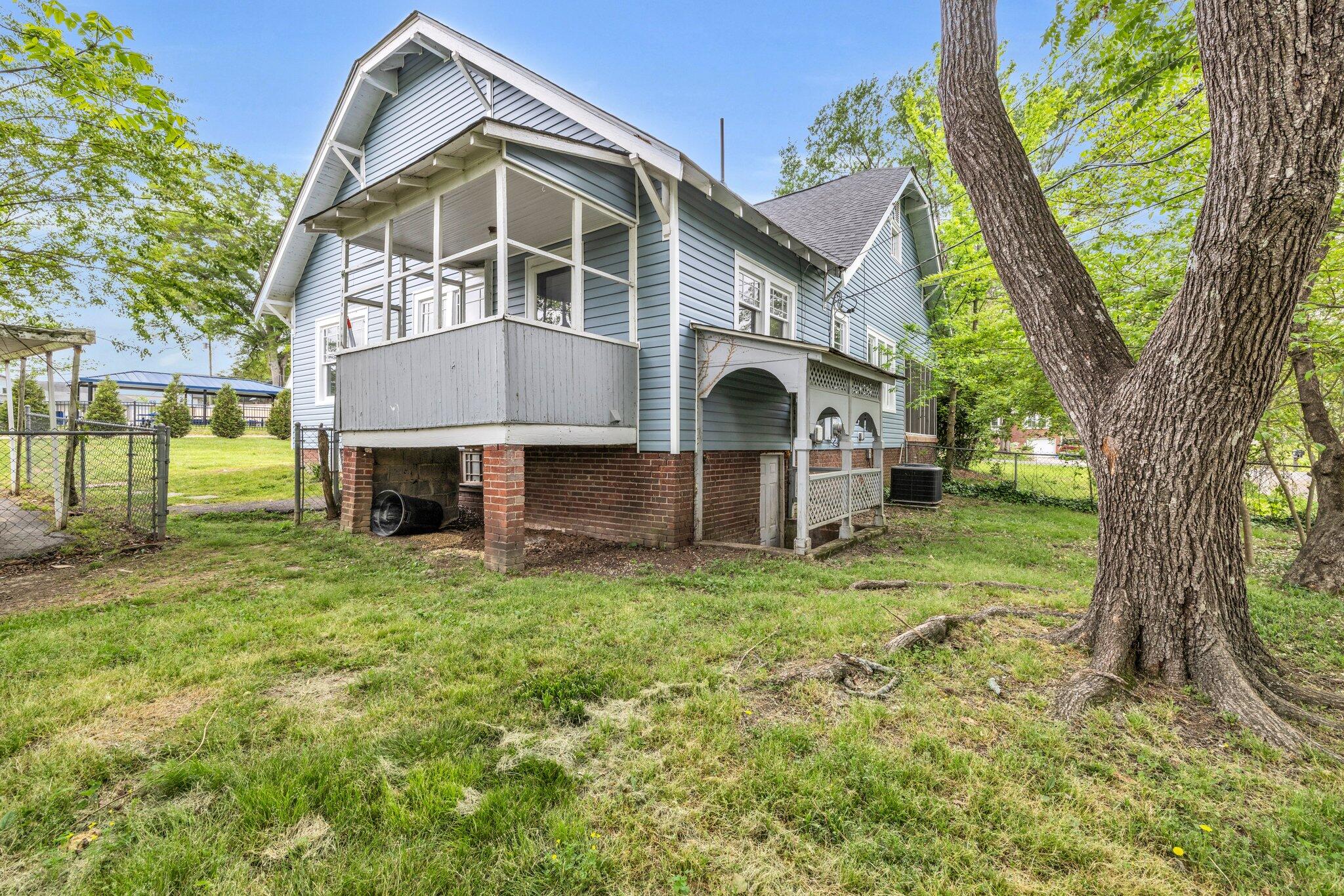 214 Thornton Avenue, Chattanooga, Tennessee image 3