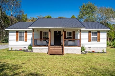 Photo of 381 Harmon Drive S, Dunlap, TN 37327 (MLS # 1521763)