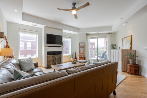 Photo of 4 Cherokee Boulevard, Chattanooga, TN 37405 (MLS # 1536722)