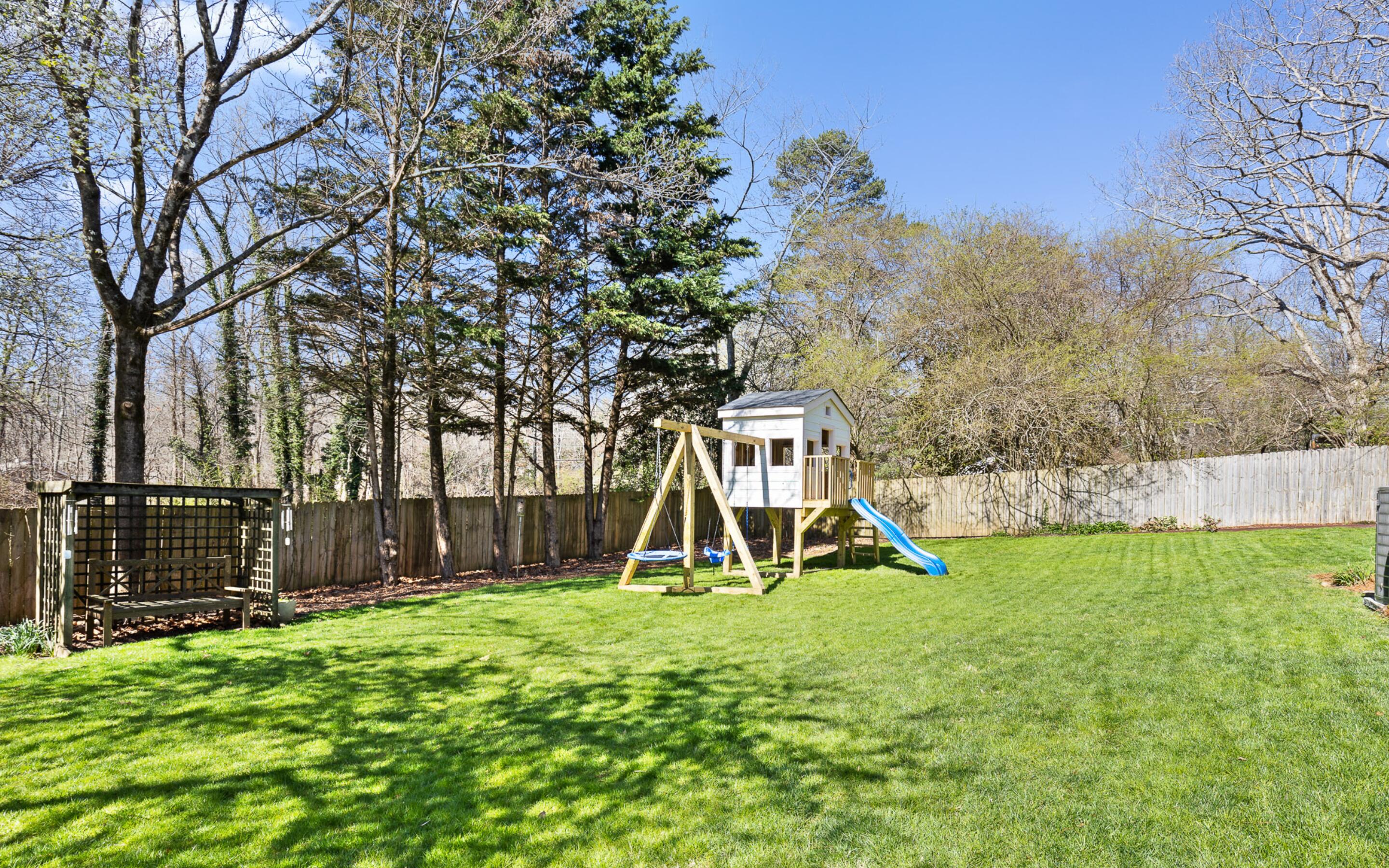 510 Lake Avenue, Signal Mountain, Tennessee image 19