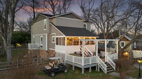 Tiny photo for 8 W Eighth Street, Chickamauga, GA 30707 (MLS # 1526557)