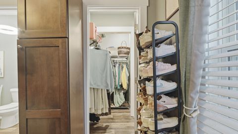 Tiny photo for 8 W Eighth Street, Chickamauga, GA 30707 (MLS # 1526557)