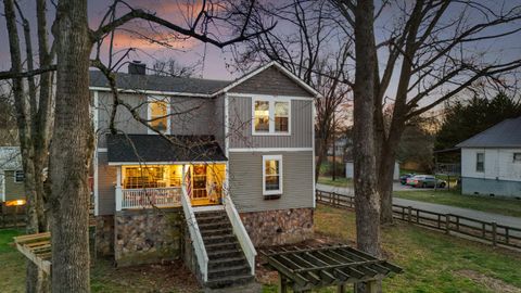 Tiny photo for 8 W Eighth Street, Chickamauga, GA 30707 (MLS # 1526557)