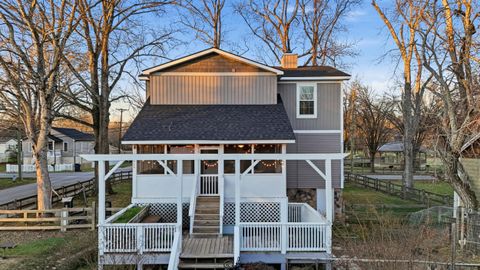 Tiny photo for 8 W Eighth Street, Chickamauga, GA 30707 (MLS # 1526557)