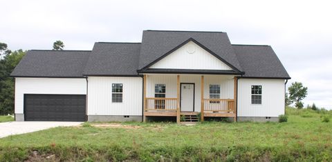 Homes For Sale - 900 Michaels Road<br/> Trenton, GA 30752