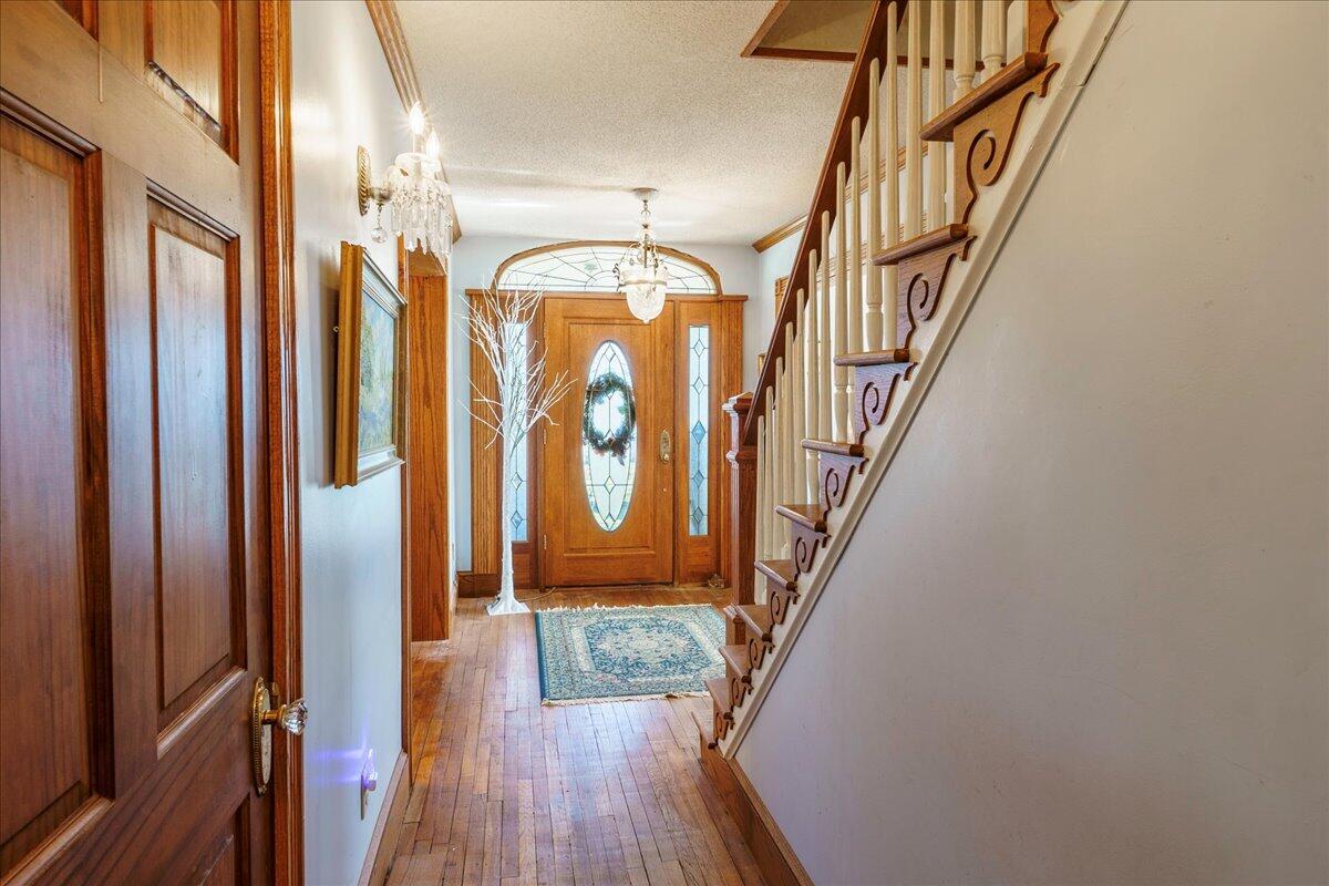 1016 Holly Avenue, South Pittsburg, Tennessee image 3