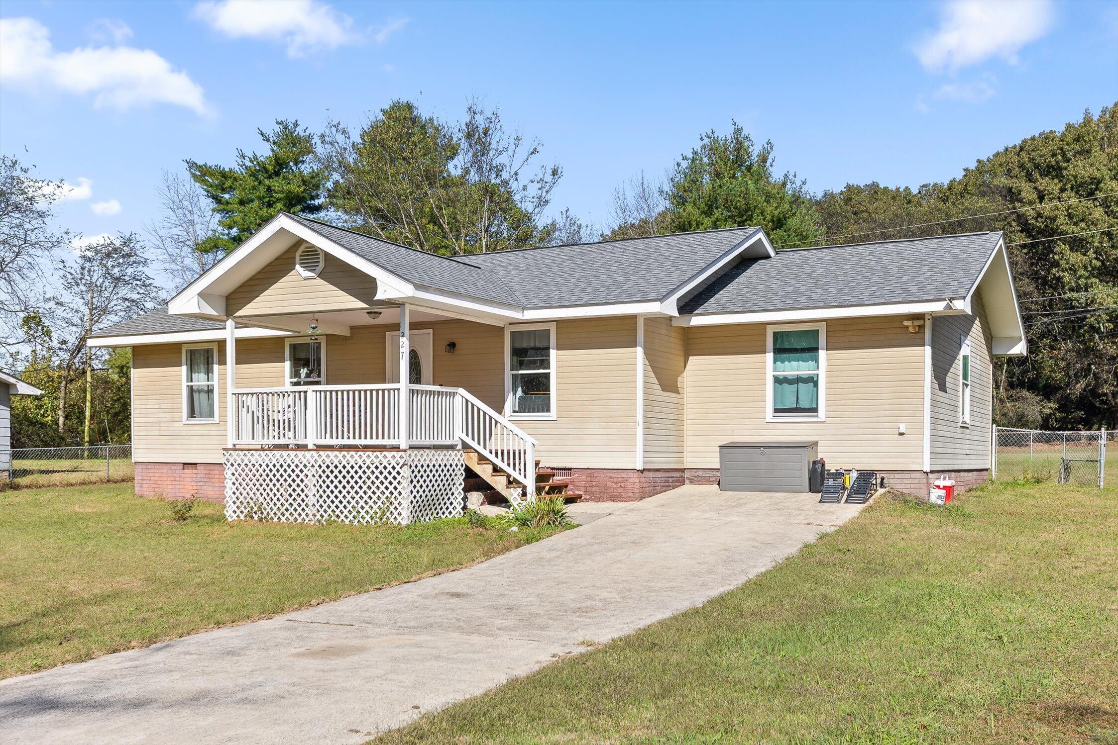 Whitwell, Tennessee 37397, United States, 3 Bedrooms Bedrooms, ,2 BathroomsBathrooms,Residential,Active,230651