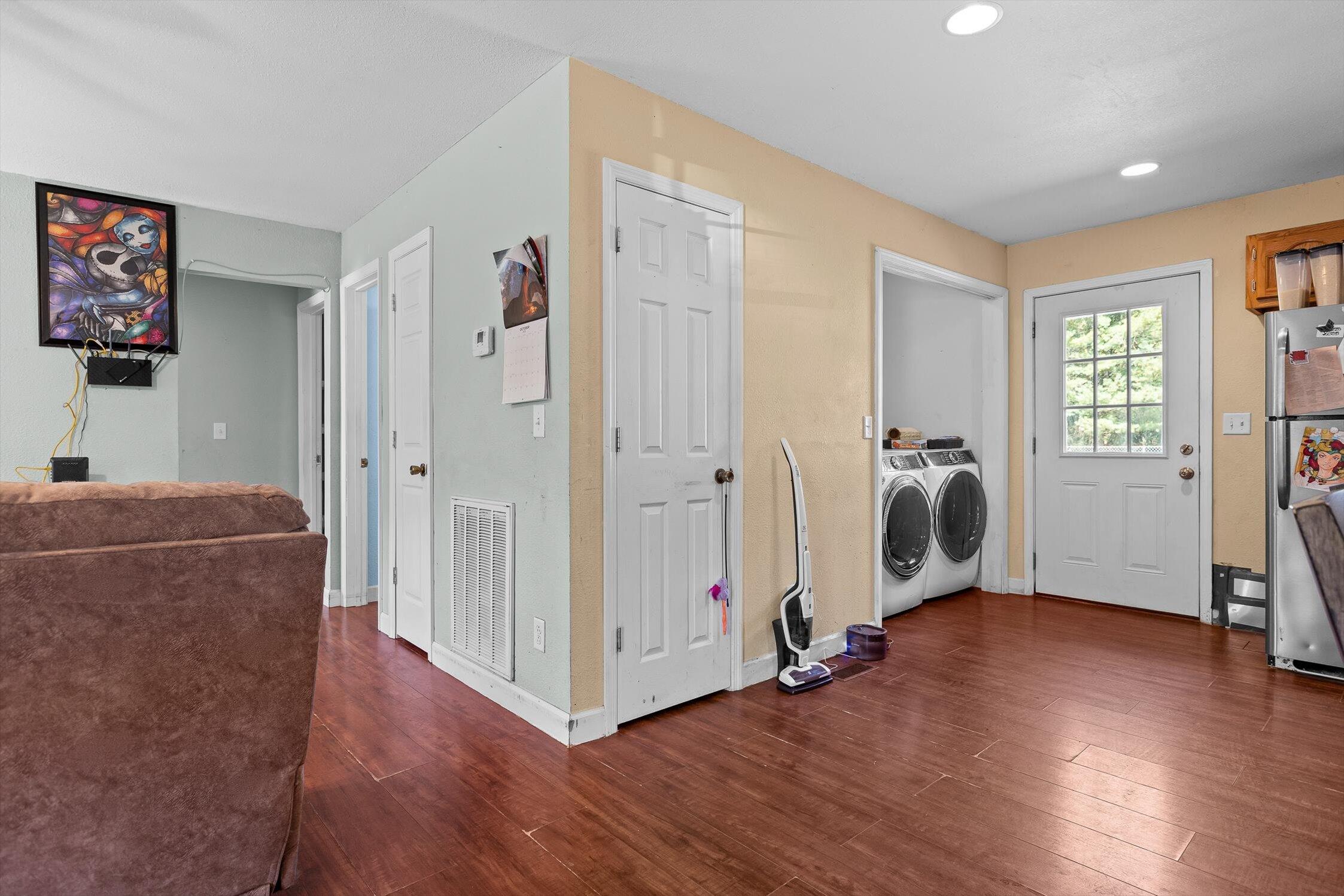 Whitwell, Tennessee 37397, United States, 3 Bedrooms Bedrooms, ,2 BathroomsBathrooms,Residential,Active,230651