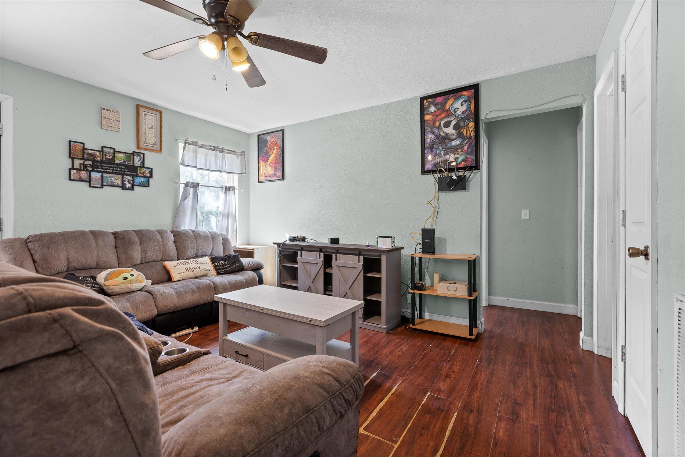 Whitwell, Tennessee 37397, United States, 3 Bedrooms Bedrooms, ,2 BathroomsBathrooms,Residential,Active,230651