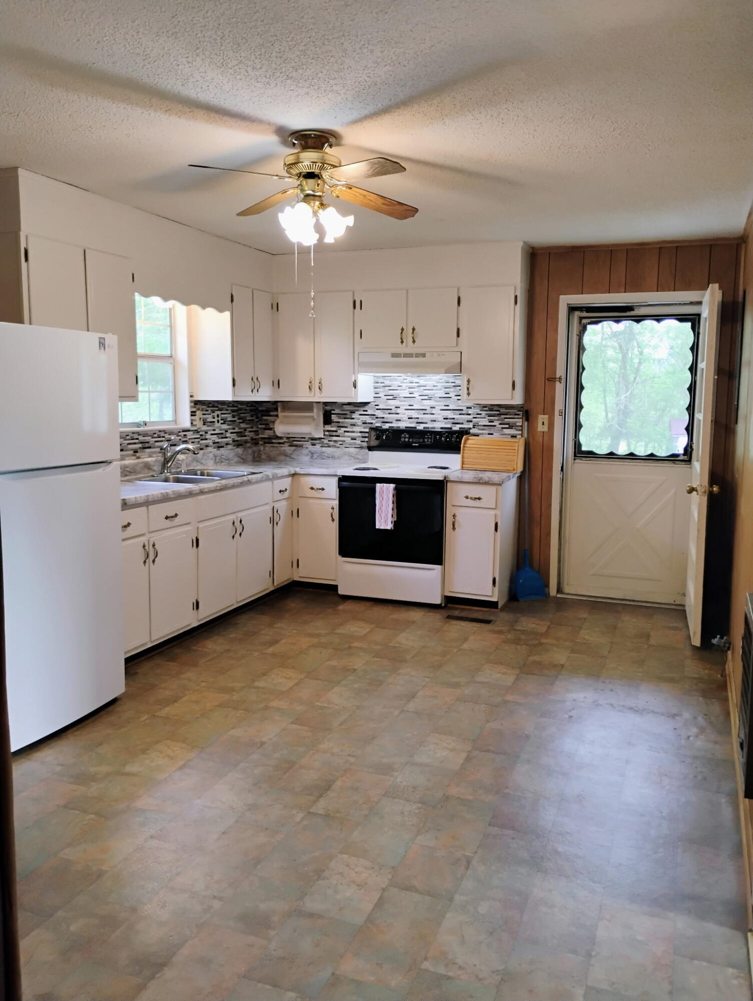 823 Dutchtown Road, Tracy City, Tennessee image 5