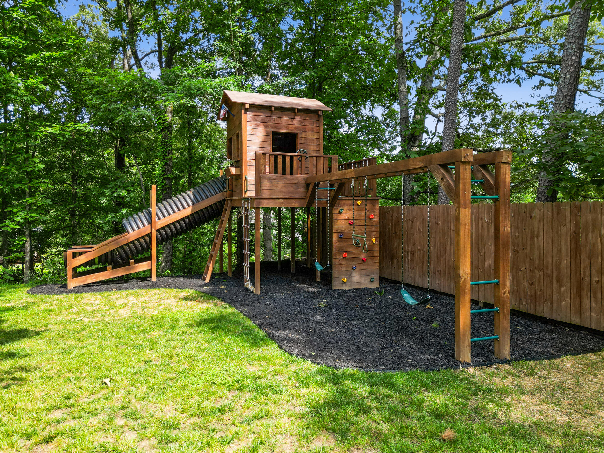 8708 Misty Hollow Lane, Chattanooga, Tennessee image 40